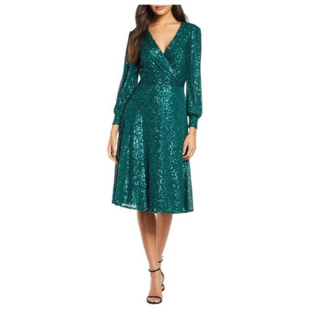 Tahari Emerald Green Sequin Dress Formal Knit Long Sleeve Size 10